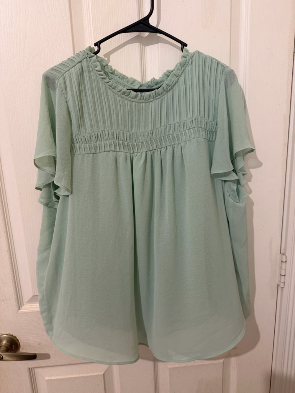 torrid Mint Green Flutter Sleeve Pintuck Yoke Top
